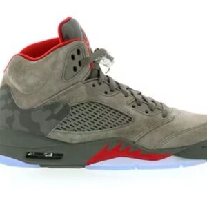 Nike Air Jordan 5 Retro
"Camo"